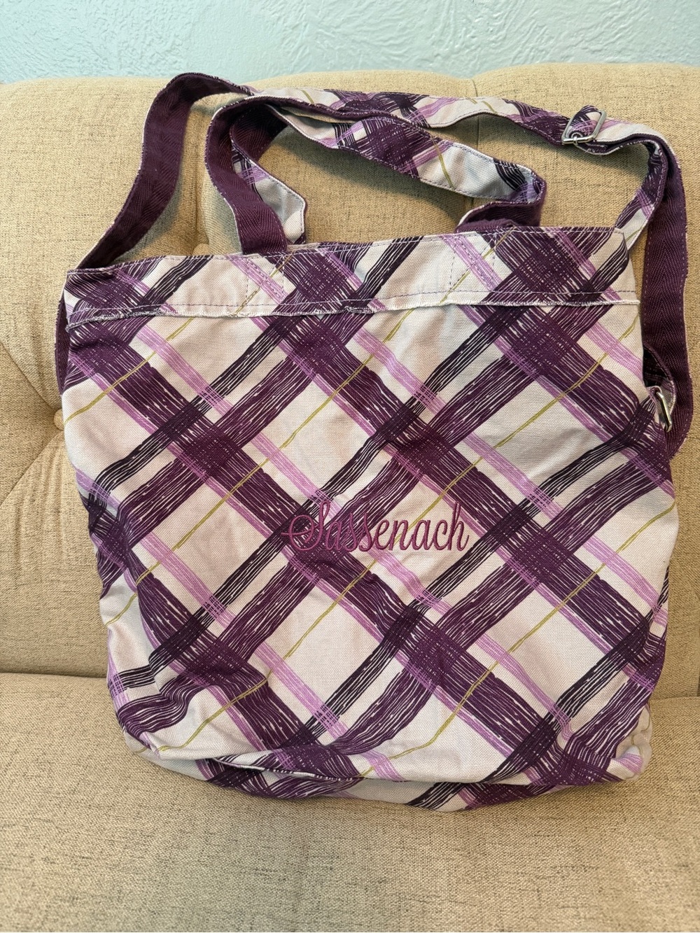 Thirty-One Retro Metro Bag – Purple Plaid “Sassenach” Tote – NWOT